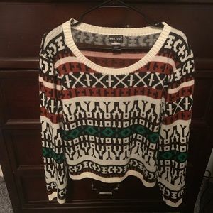 Barely worn stylish sweater